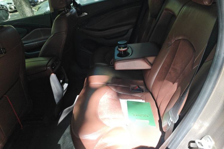 Used Buick Envision 2016 20T Two-Wheel-Drive Elite Model Left Rear Seat