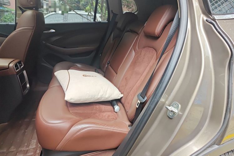 Used Buick Envision 2016 20T Two-Wheel-Drive Elite Model Left Rear Seat