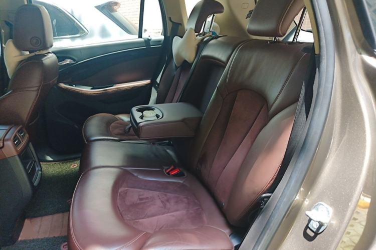 Used Buick Envision 2016 20T Two-Wheel-Drive Elite Model Left Rear Seat
