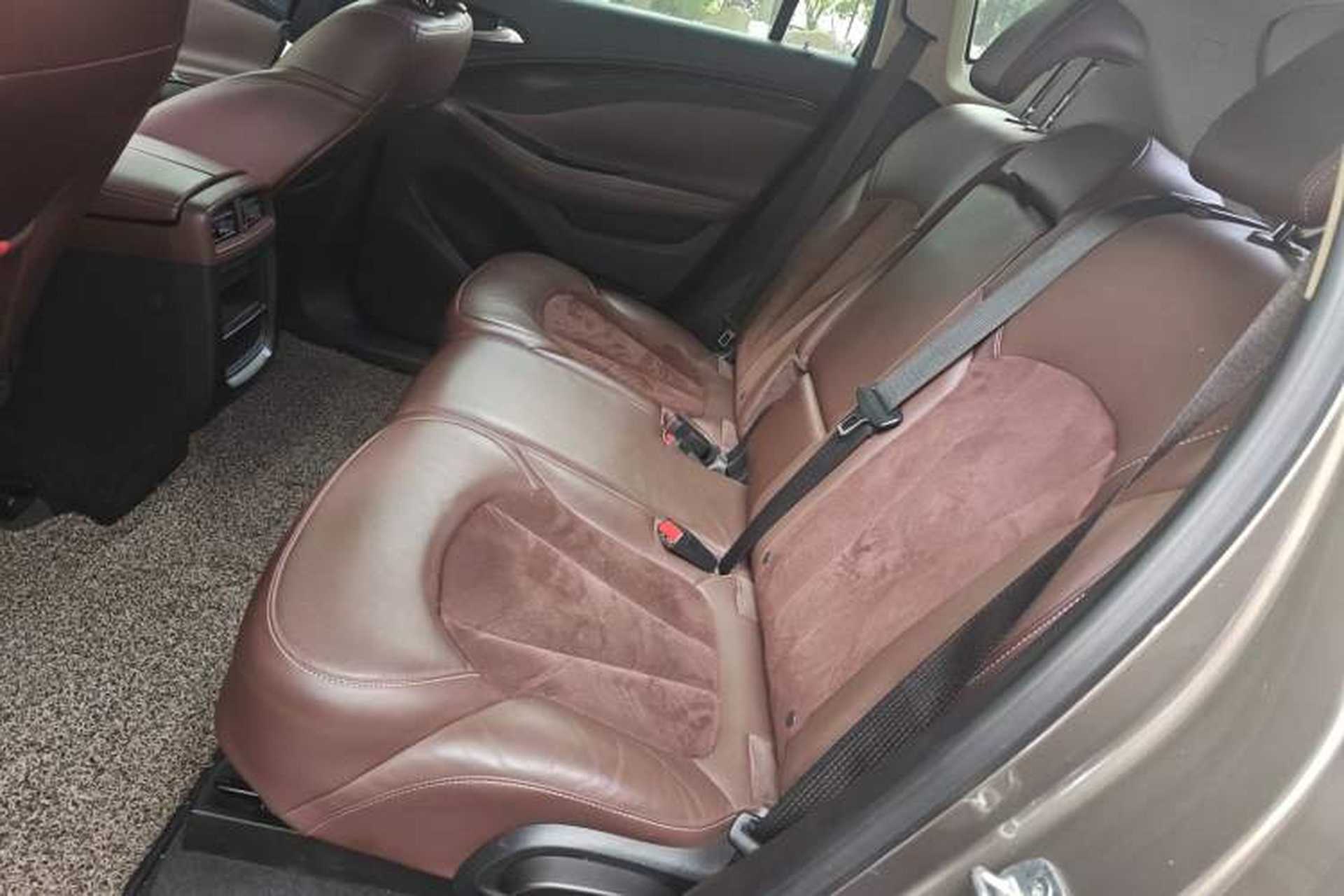Used Buick Envision 2016 28T Four-Wheel Drive Elite Version Left Rear Seat