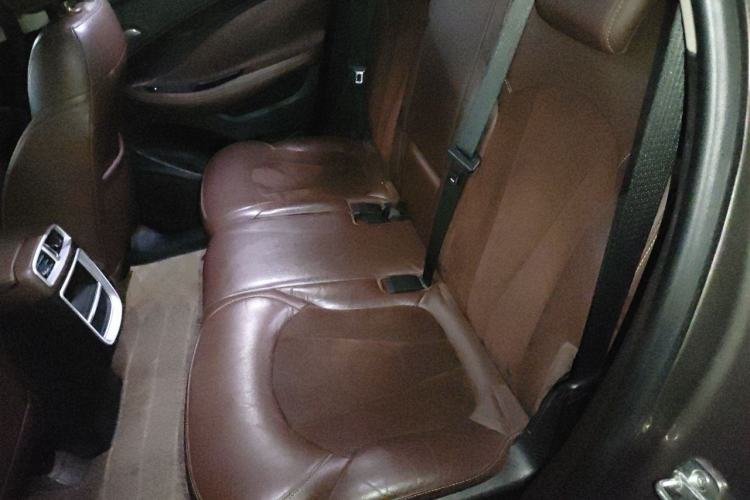 Used Buick Envision 2016 28T Four-Wheel Drive Elite Version Left Rear Seat