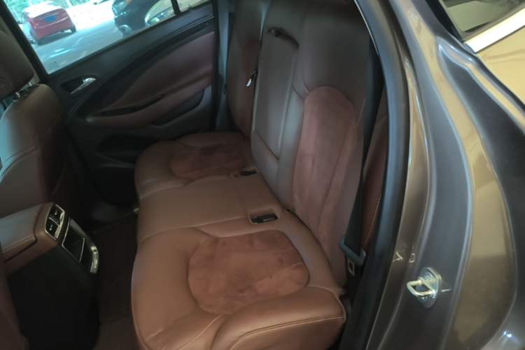 Used Buick Envision 2016 20T Two-Wheel-Drive Elite Model Left Rear Seat