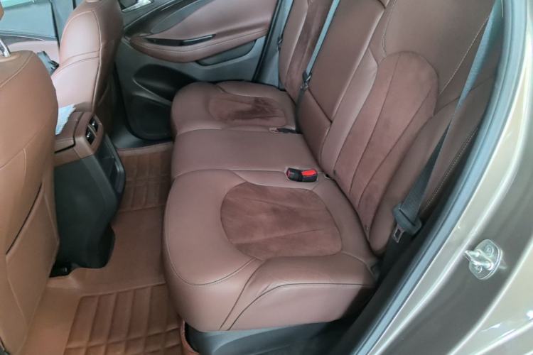 Used Buick Envision 2016 20T Two-Wheel-Drive Elite Model Left Rear Seat