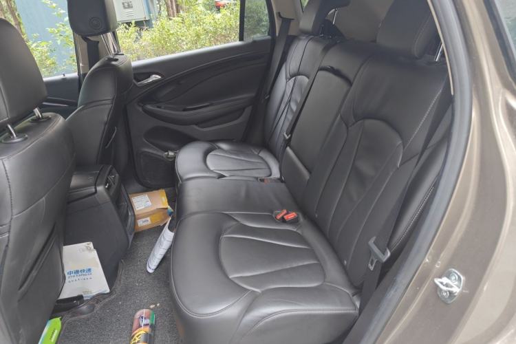 Used Buick Envision 2016 20T Two-Wheel-Drive Elite Model Left Rear Seat