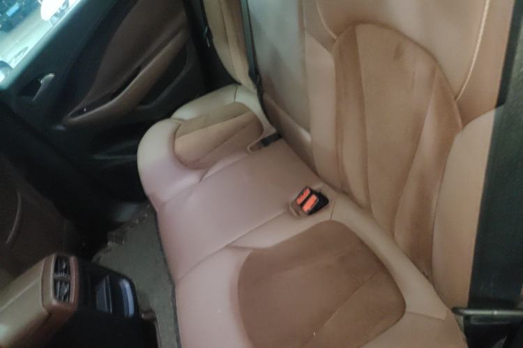 Used Buick Envision 2016 20T Two-Wheel-Drive Elite Model Left Rear Seat