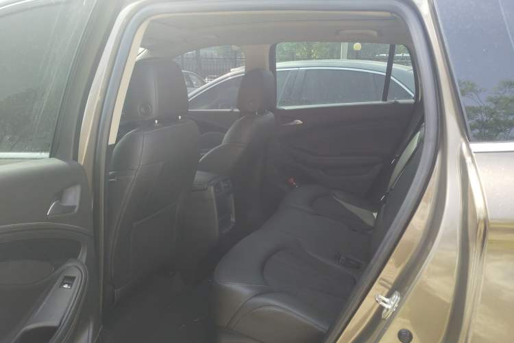 Used Buick Envision 2016 20T Two-Wheel Drive Leading Version Left Rear Seat