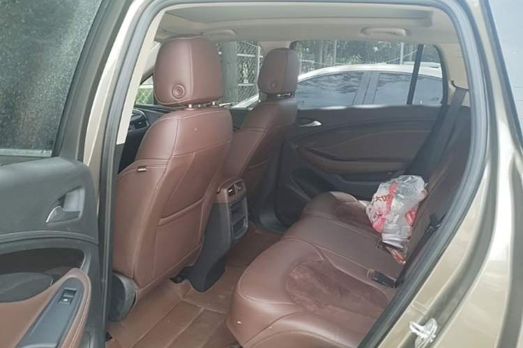 Used Buick Envision 2016 28T Four-Wheel Drive Elite Version Left Rear Seat