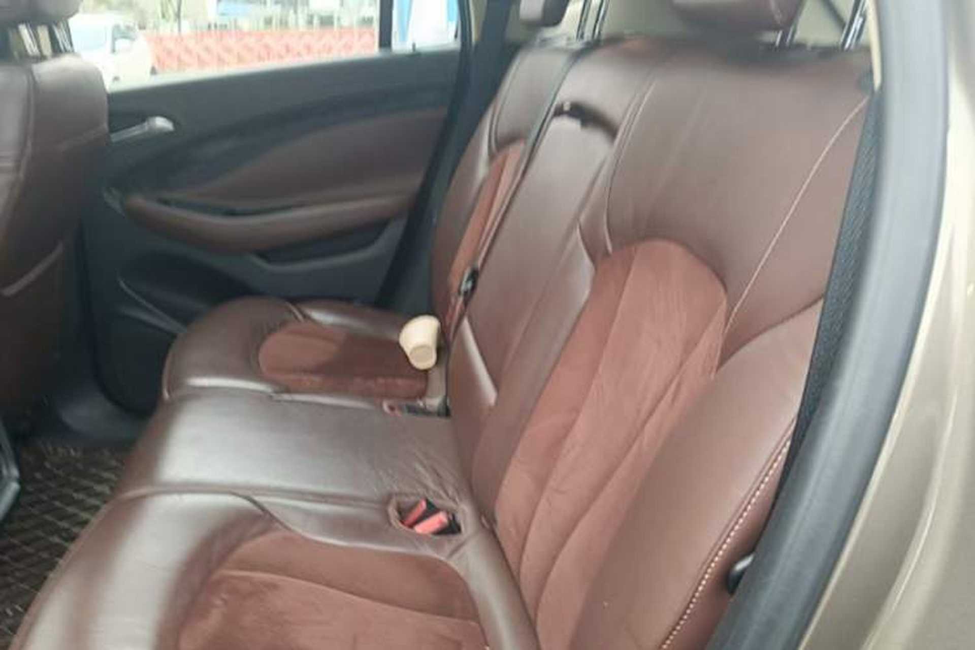 Used Buick Envision 2016 20T Two-Wheel-Drive Elite Model Left Rear Seat