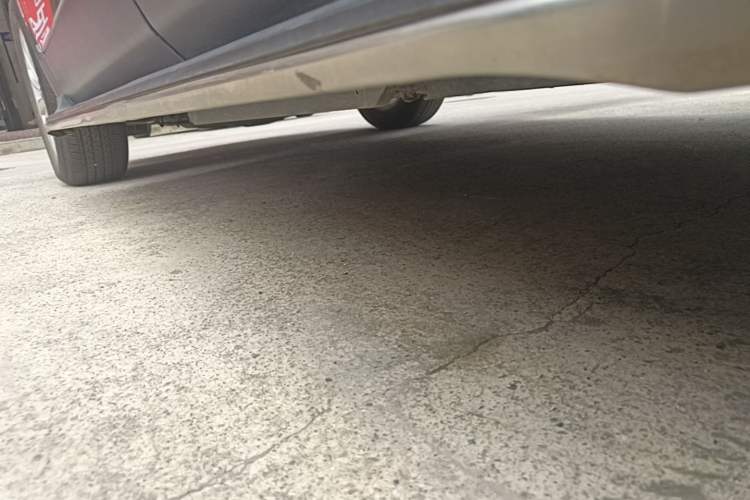 Used Buick Envision 2016 28T Four-Wheel Drive Luxury Model Left Side Sill