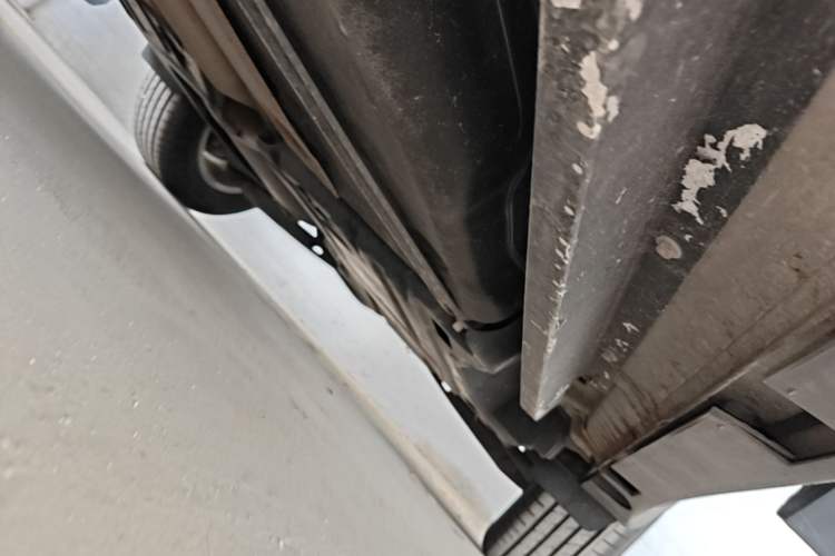 Used Buick Envision 2016 28T Four-Wheel Drive Elite Version Left Side Sill