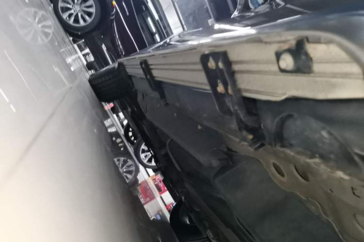 Used Buick Envision 2016 28T Four-Wheel Drive Elite Version Left Side Sill