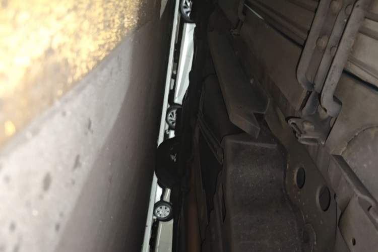 Used Buick Envision 2016 20T Two-Wheel Drive Leading Version Left Side Sill