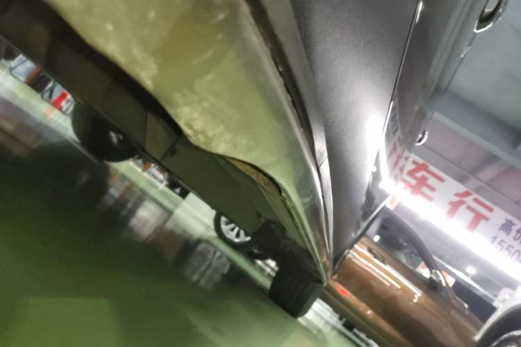 Used Buick Envision 2016 28T Four-Wheel Drive Elite Version Left Side Sill