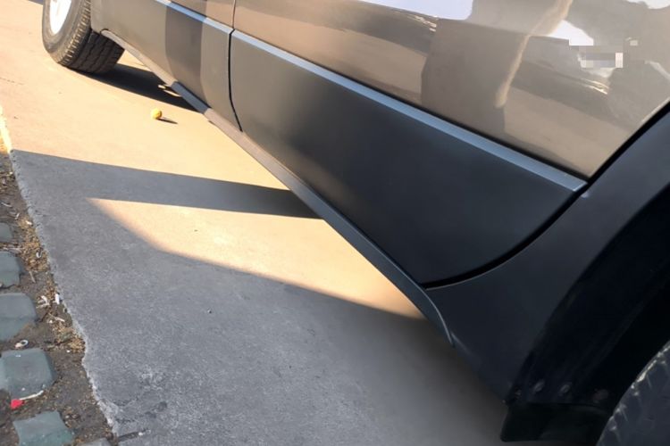 Used Buick Envision 2016 20T Two-Wheel-Drive Elite Model Left Side Sill