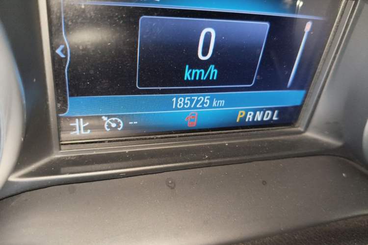 Used Buick Envision 2016 28T Four-Wheel Drive Elite Version Odometer Close Up