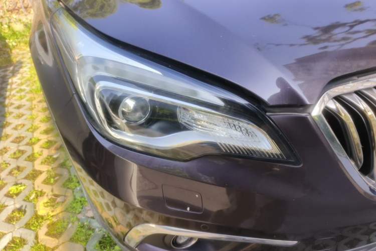 Used Buick Envision 2016 28T Four-Wheel Drive All-Terrain Flagship Edition Right Front Headlight