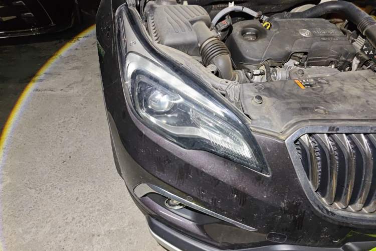 Used Buick Envision 2016 20T Two-Wheel-Drive Elite Model Right Front Headlight