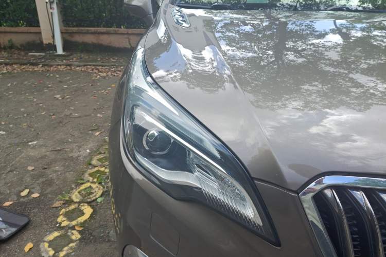 Used Buick Envision 2016 28T Four-Wheel Drive Elite Version Right Front Headlight