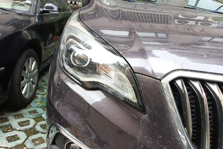 Used Buick Envision 2016 28T Four-Wheel Drive Elite Version Right Front Headlight