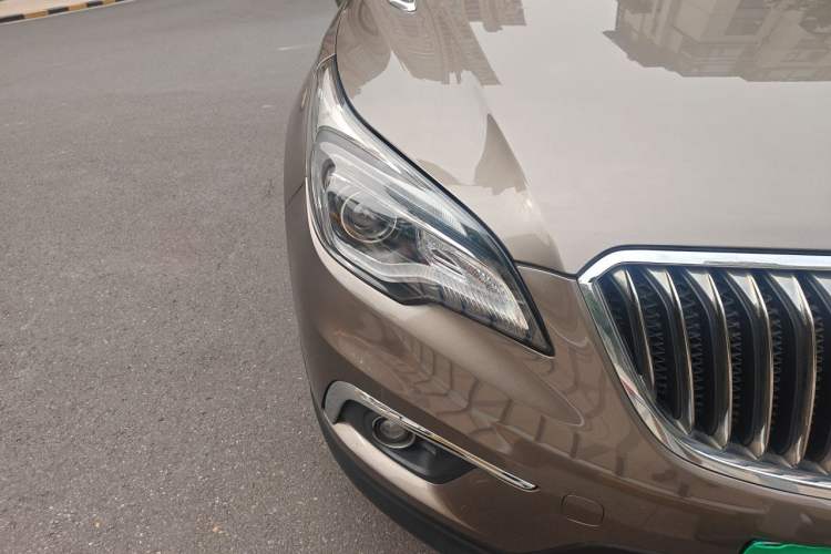 Used Buick Envision 2016 20T Two-Wheel-Drive Elite Model Right Front Headlight