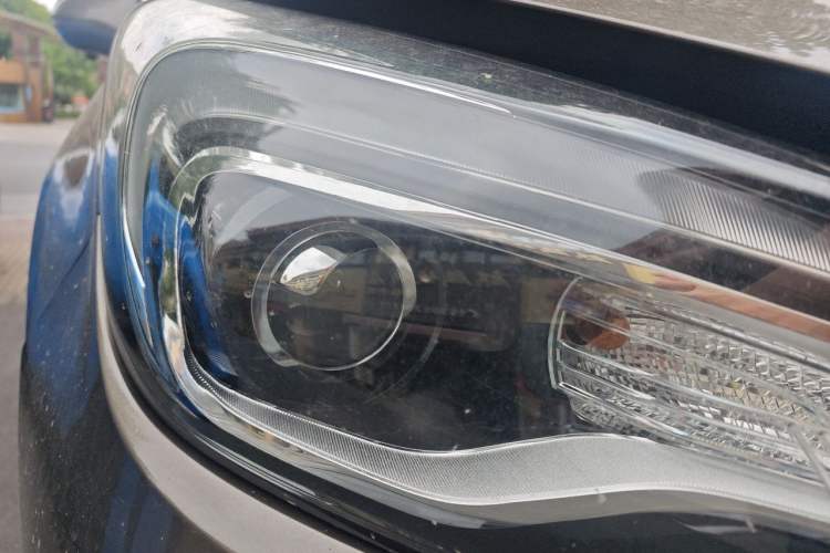Used Buick Envision 2016 28T Four-Wheel Drive Elite Version Right Front Headlight