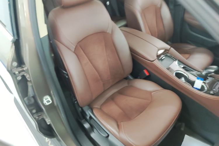 Used Buick Envision 2016 28T Four-Wheel Drive Elite Version Right Front Seat