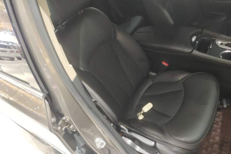 Used Buick Envision 2016 20T Two-Wheel Drive Leading Version Right Front Seat