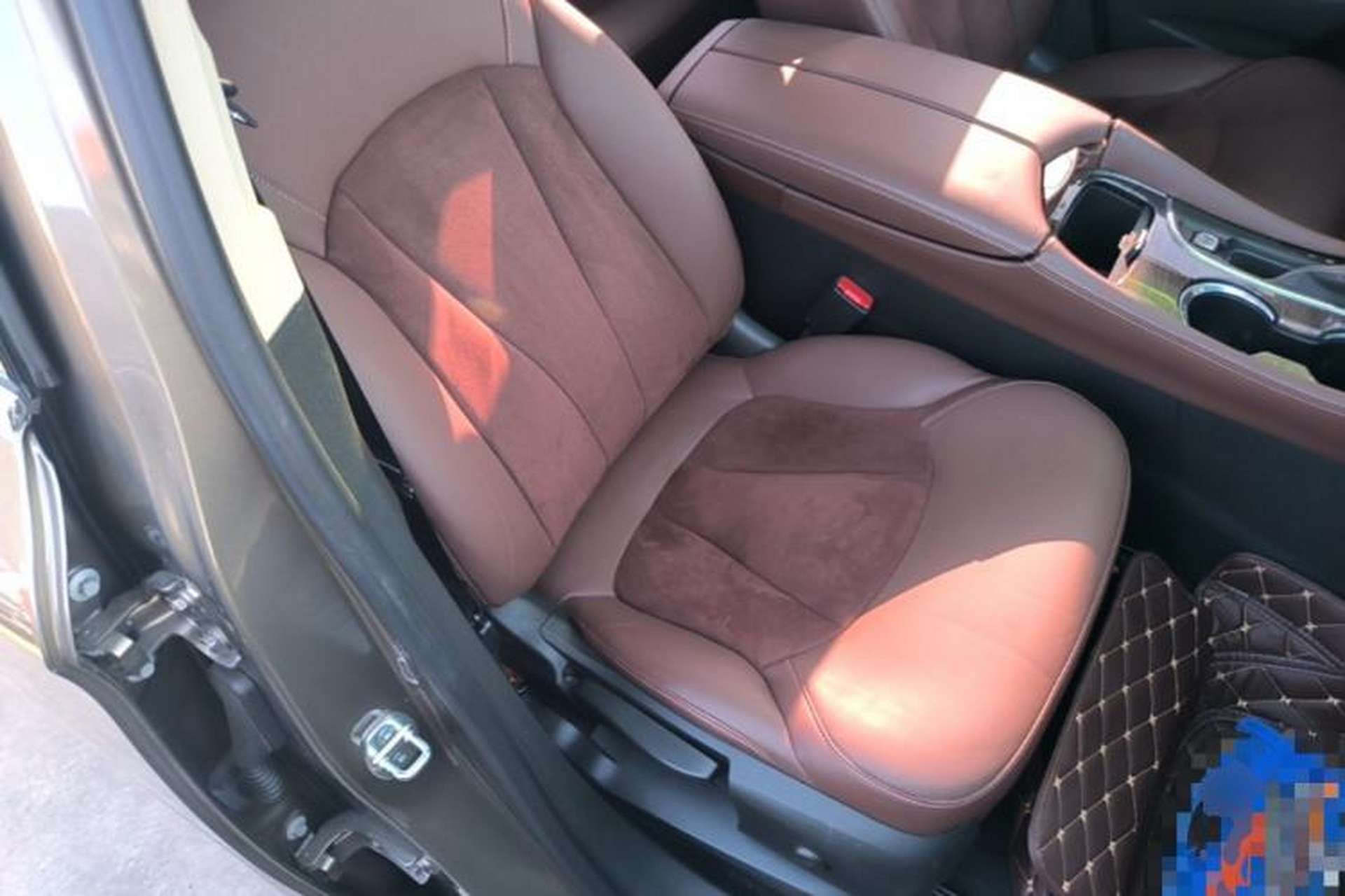 Used Buick Envision 2016 20T Two-Wheel-Drive Elite Model Right Front Seat