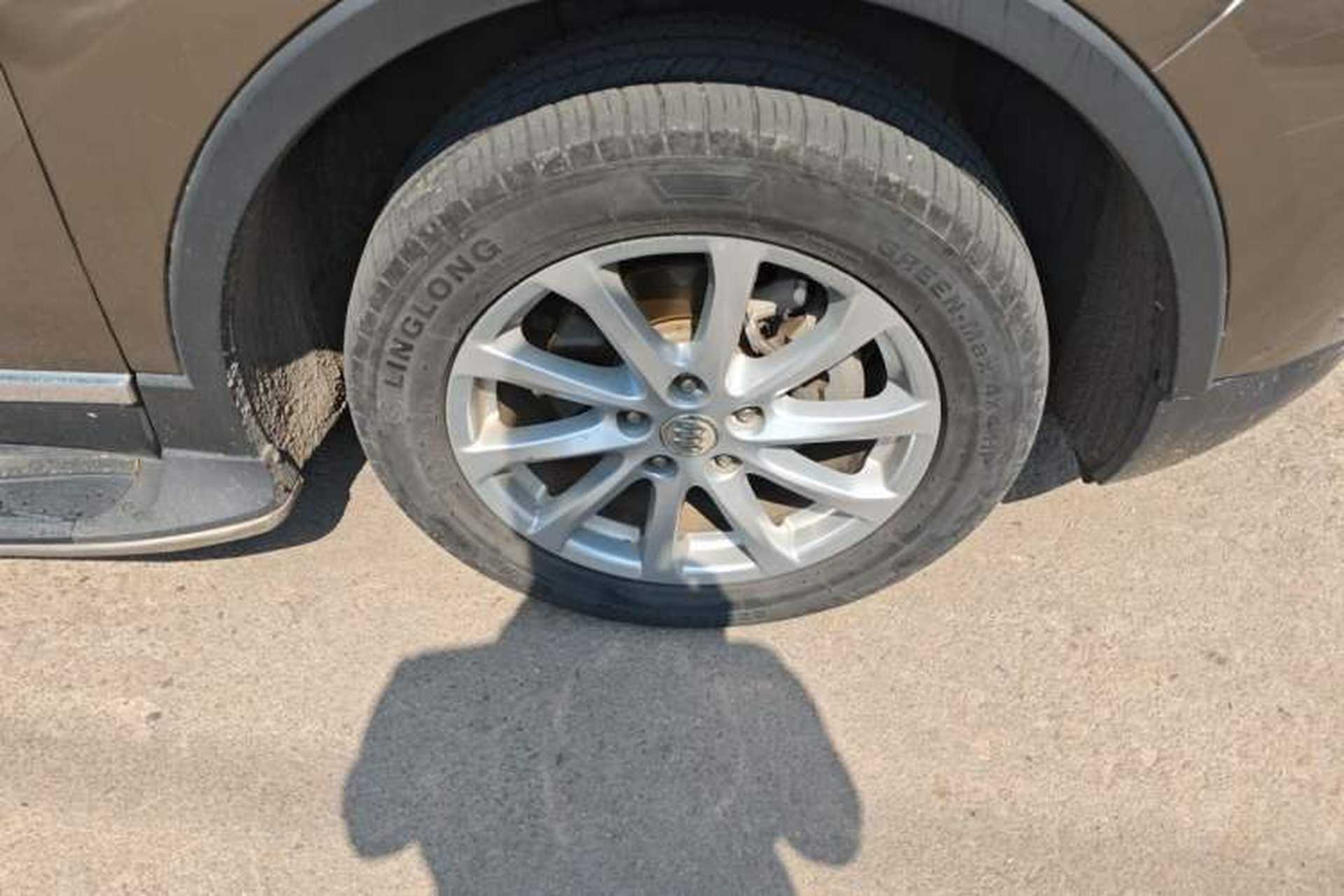 Used Buick Envision 2016 20T Two-Wheel Drive Leading Version Right Front Wheel Hub