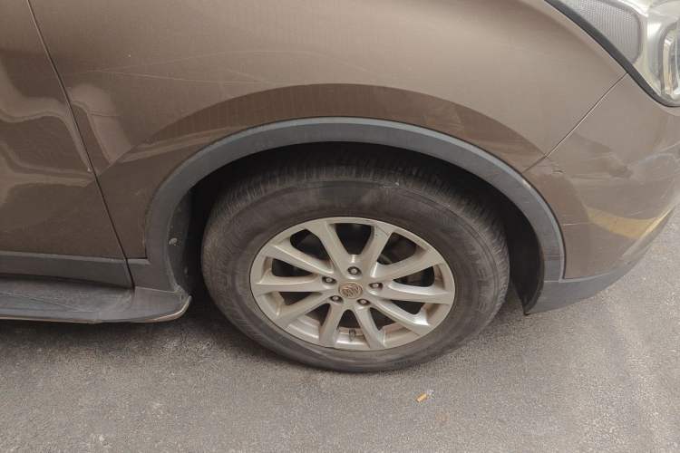 Used Buick Envision 2016 20T Two-Wheel-Drive Elite Model Right Front Wheel Hub