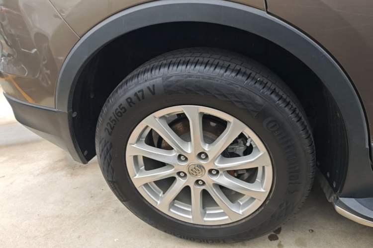 Used Buick Envision 2016 20T Four-Wheel Drive Elite Model Right Rear Wheel Hub