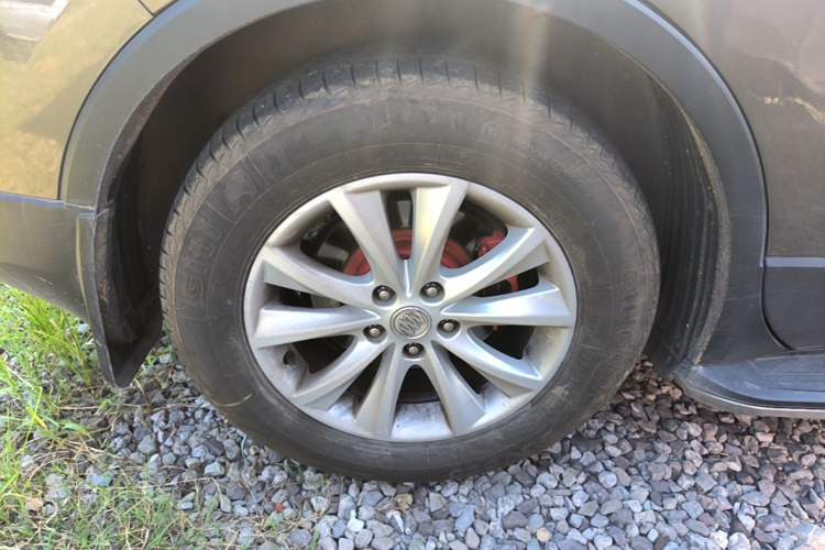 Used Buick Envision 2016 28T Four-Wheel Drive Elite Version Right Rear Wheel Hub
