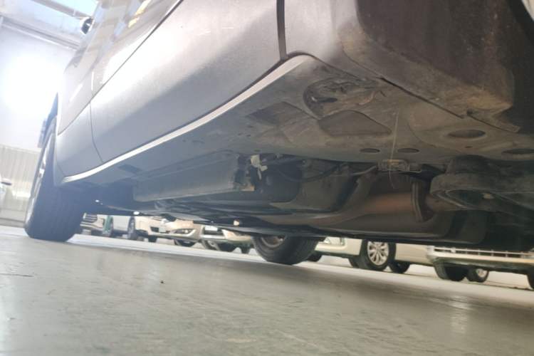 Used Buick Envision 2016 20T Two-Wheel-Drive Elite Model Right Side Sill