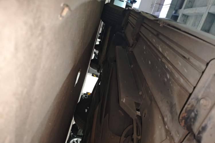 Used Buick Envision 2016 20T Two-Wheel Drive Leading Version Right Side Sill