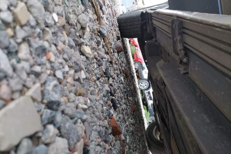 Used Buick Envision 2016 28T Four-Wheel Drive Elite Version Right Side Sill