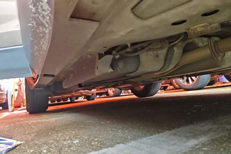 Used Buick Envision 2016 20T Two-Wheel-Drive Elite Model Right Side Sill
