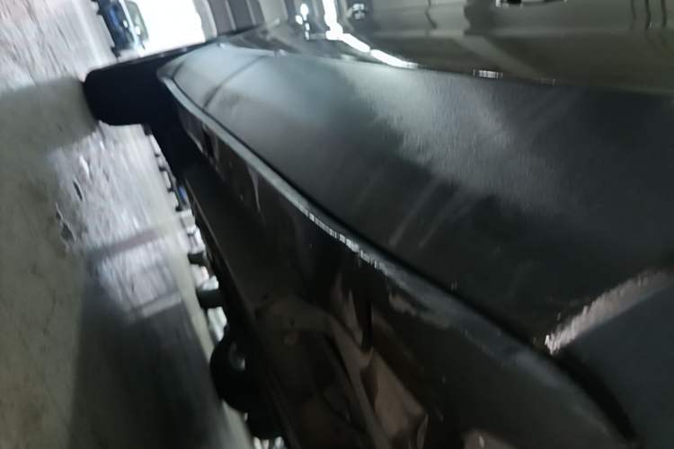 Used Buick Envision 2016 20T Two-Wheel-Drive Elite Model Right Side Sill