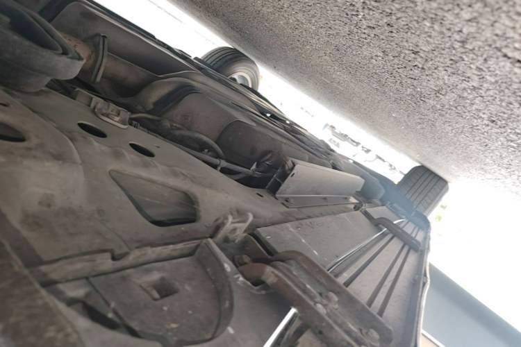 Used Buick Envision 2016 20T Two-Wheel-Drive Elite Model Right Side Sill