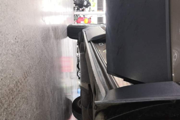 Used Buick Envision 2016 20T Two-Wheel Drive Leading Version Right Side Sill