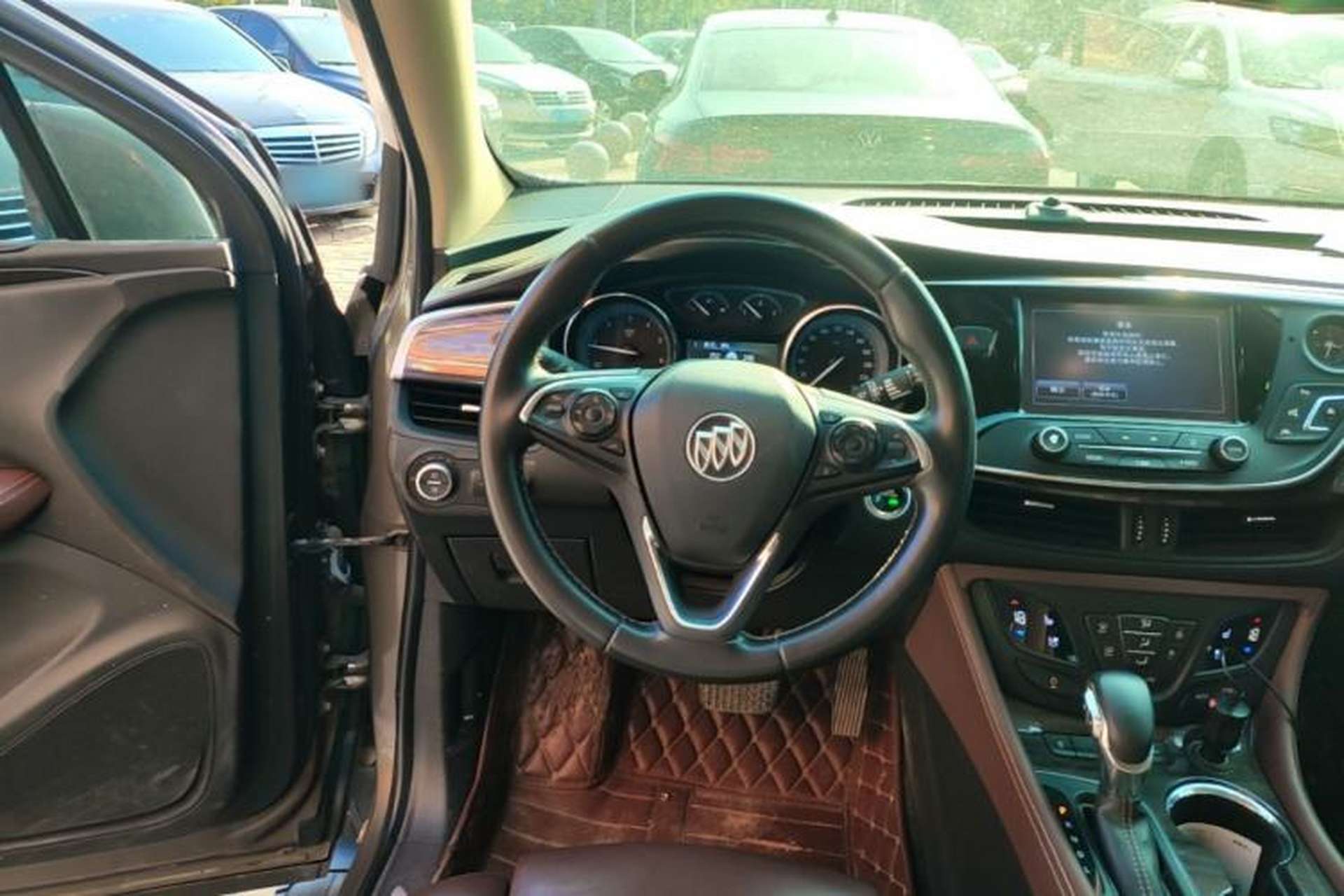 Used Buick Envision 2016 28T Four-Wheel Drive Luxury Model Steering Wheel