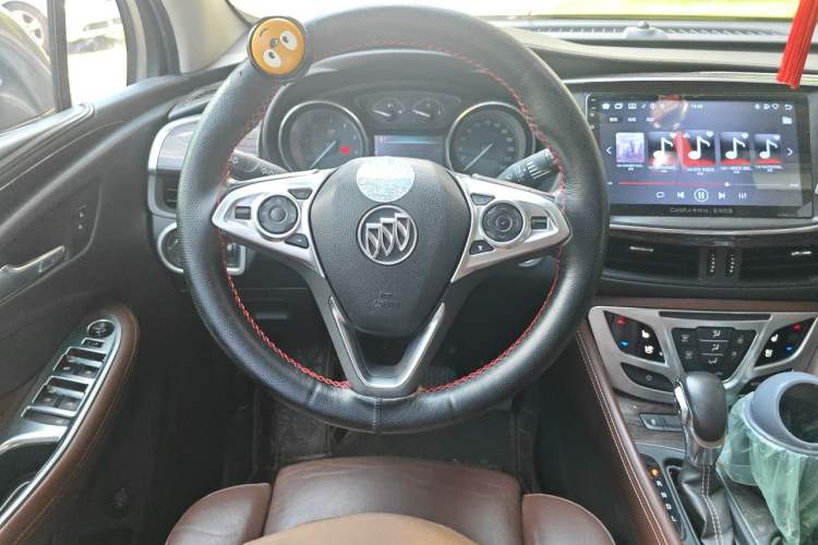 Used Buick Envision 2016 28T Four-Wheel Drive Luxury Model Steering Wheel