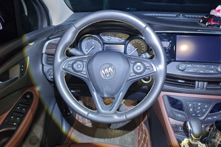 Used Buick Envision 2016 28T Four-Wheel Drive Luxury Model Steering Wheel