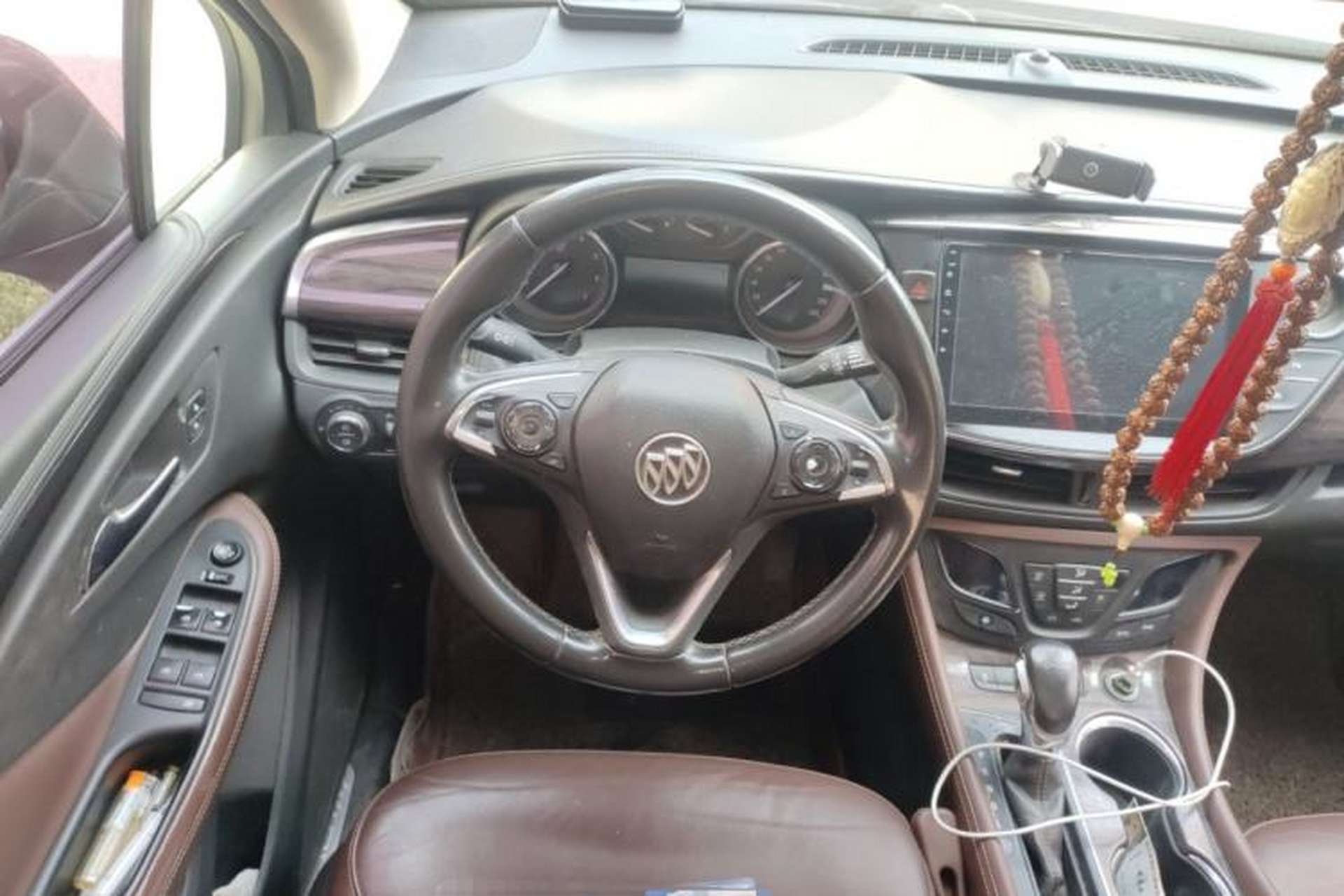 Used Buick Envision 2016 20T Two-Wheel-Drive Elite Model Steering Wheel