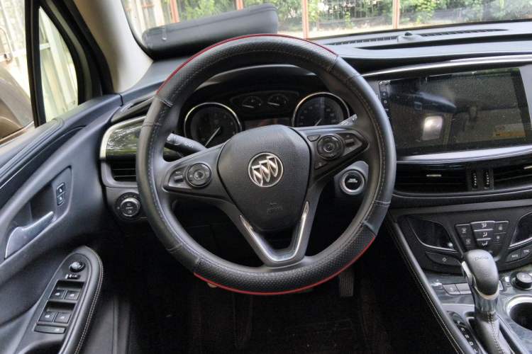 Used Buick Envision 2016 20T Two-Wheel Drive Leading Version Steering Wheel