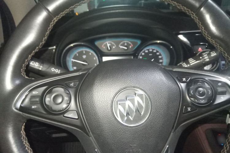 Used Buick Envision 2016 20T Four-Wheel Drive Elite Model Steering Wheel