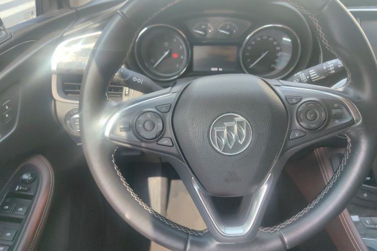 Used Buick Envision 2016 28T Four-Wheel Drive Luxury Model Steering Wheel