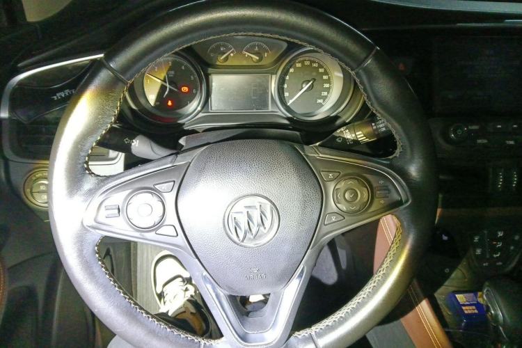 Used Buick Envision 2016 28T Four-Wheel Drive Elite Version Steering Wheel