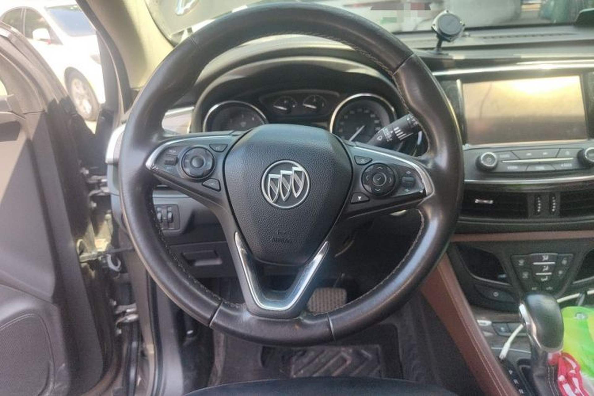 Used Buick Envision 2016 20T Two-Wheel-Drive Elite Model Steering Wheel