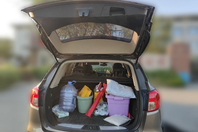 Used Buick Envision 2016 20T Two-Wheel-Drive Elite Model Trunk