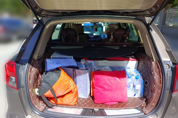Used Buick Envision 2016 20T Two-Wheel-Drive Elite Model Trunk